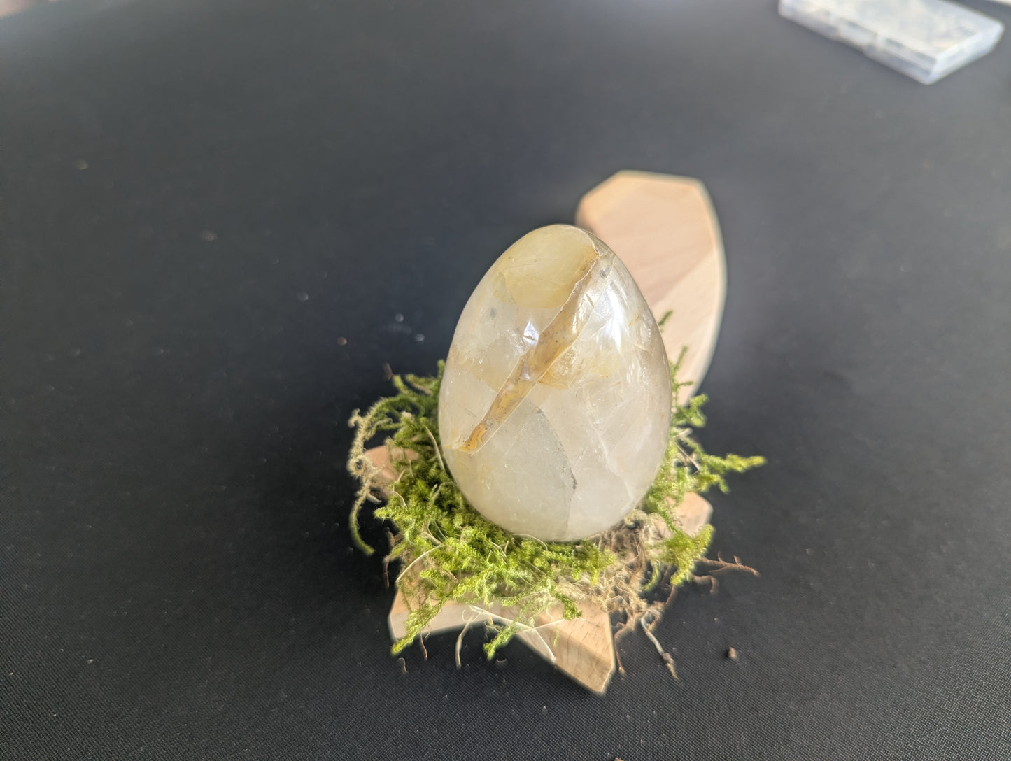 Golden Healer Ei – Licht, Wachstum und innere Entfaltung