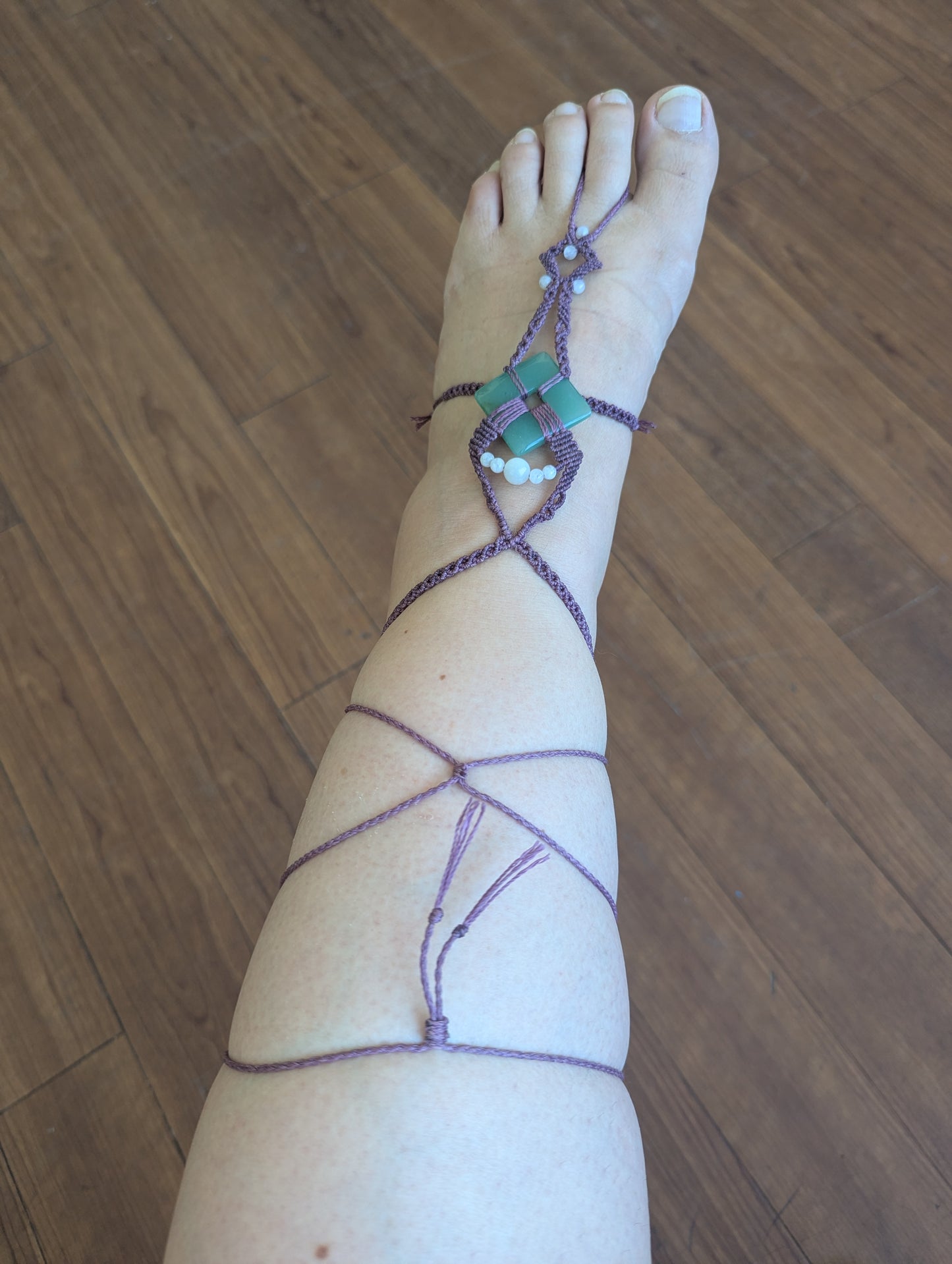 Waldläuferin - Armband oder Barfuß-Sandale